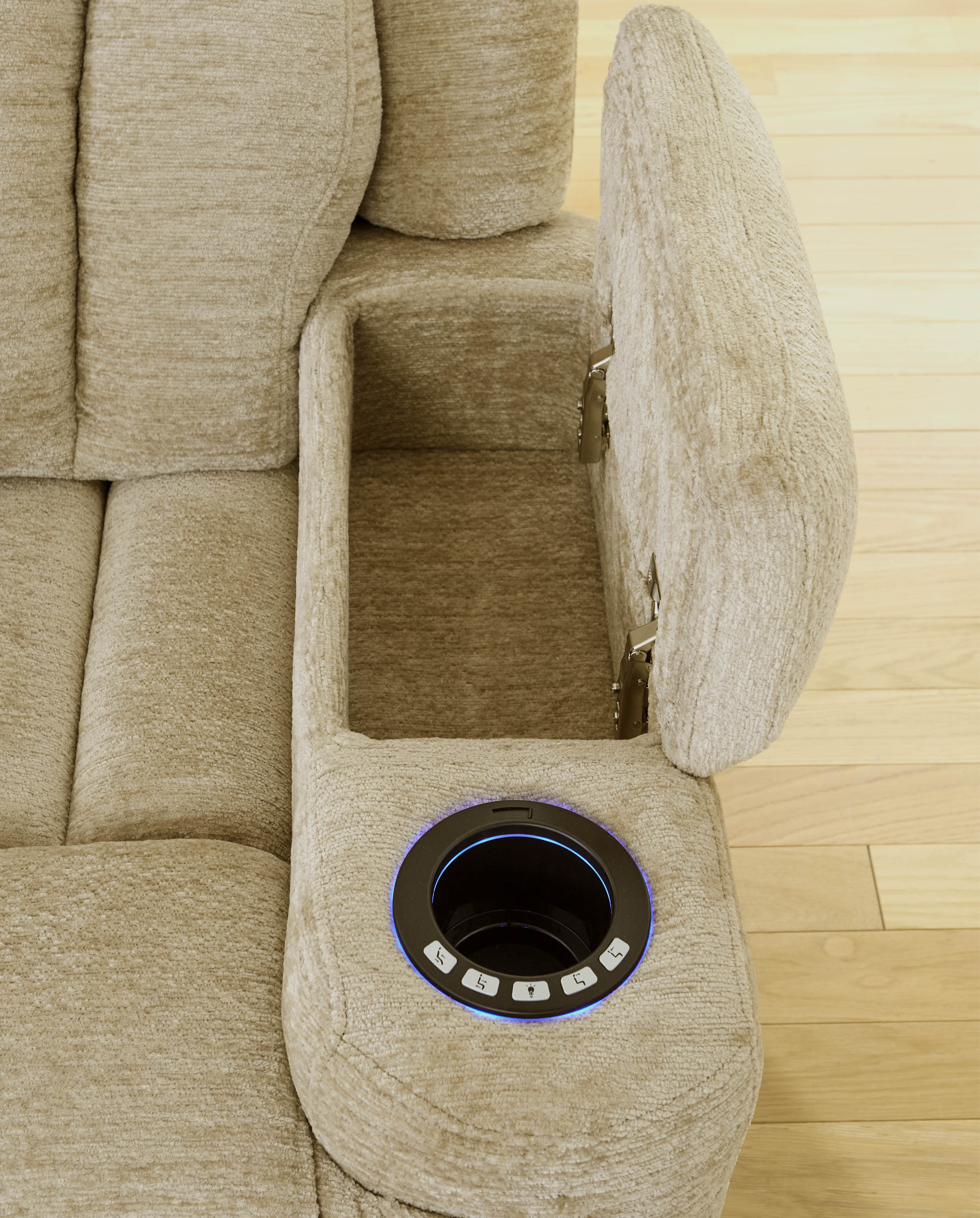 DALTON - LUCKY FAWN Power Recliner - Image 7